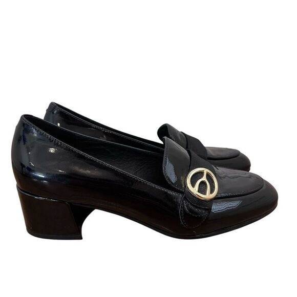 The Wishbone Collection Black Patent Block Heel Gold Embellished Loafer Size 6.5 - Picture 2 of 8